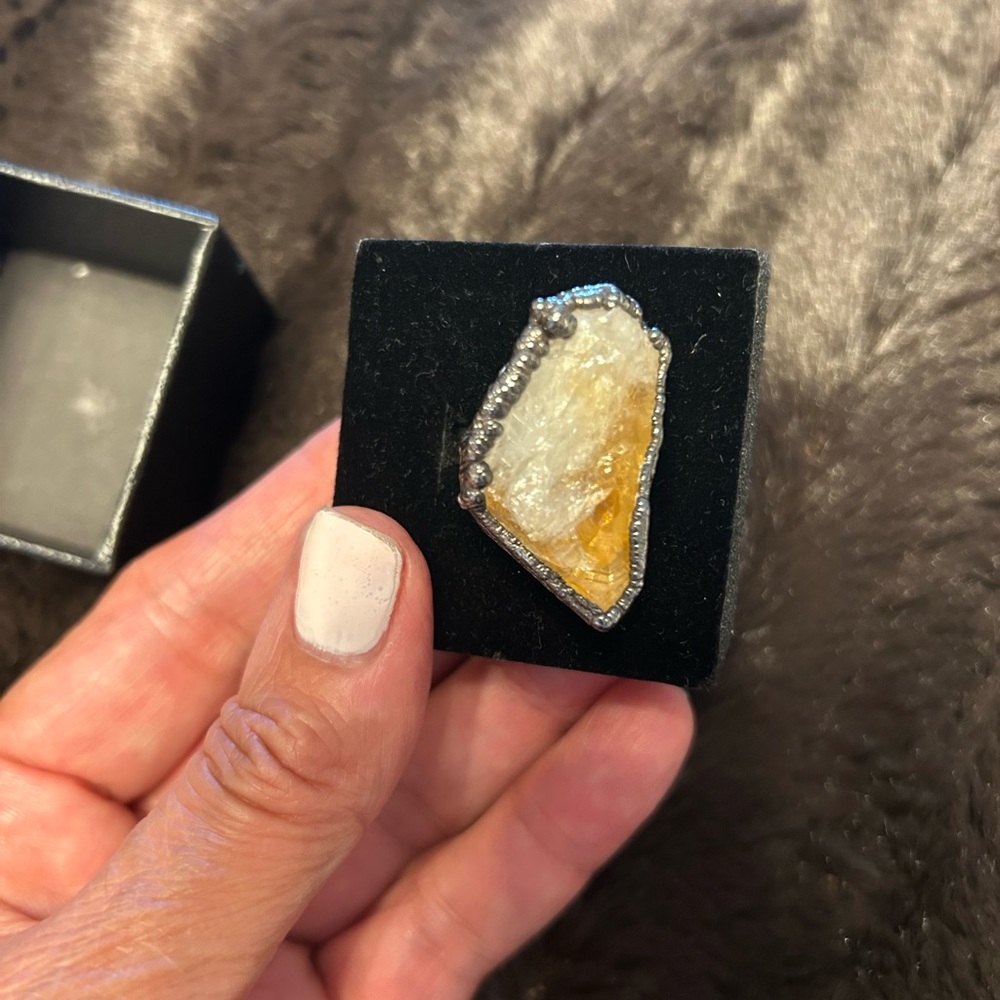 Fine Crystal Raw Citrine Crystal Point Ring